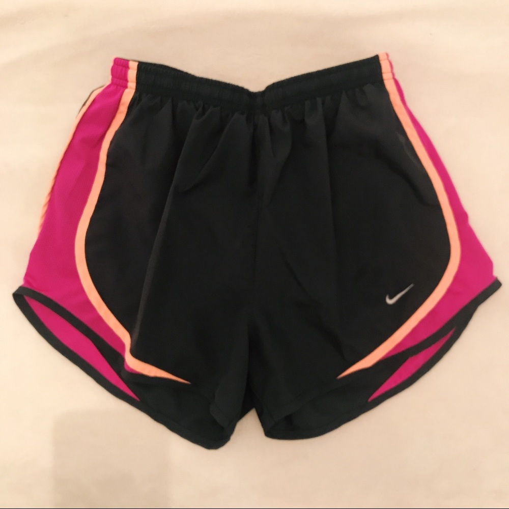 Nike Dri-Fit Tempo Shorts